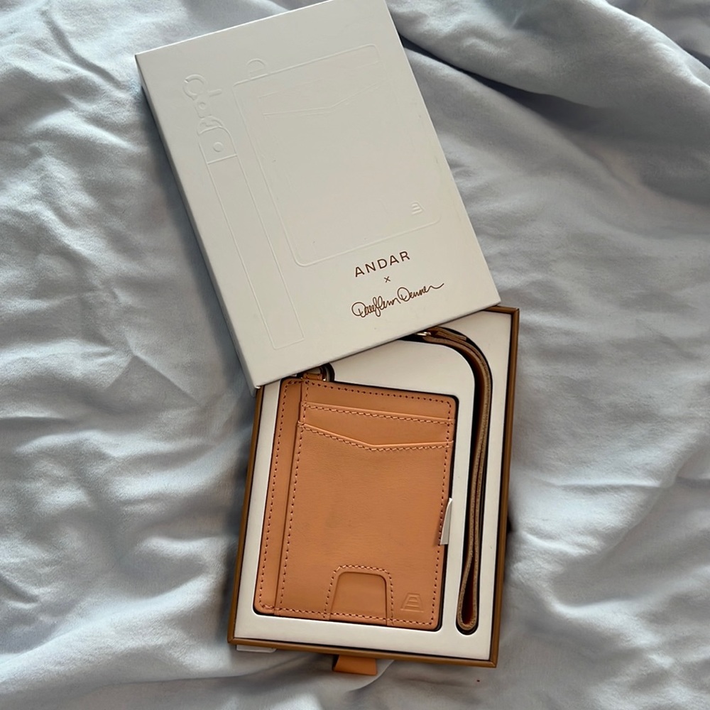 Denner Wallet - Peach